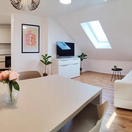 Greg's House Apartman *