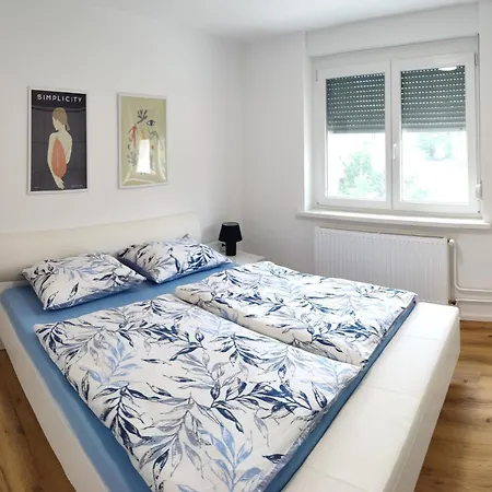 Apartma Greg's House *