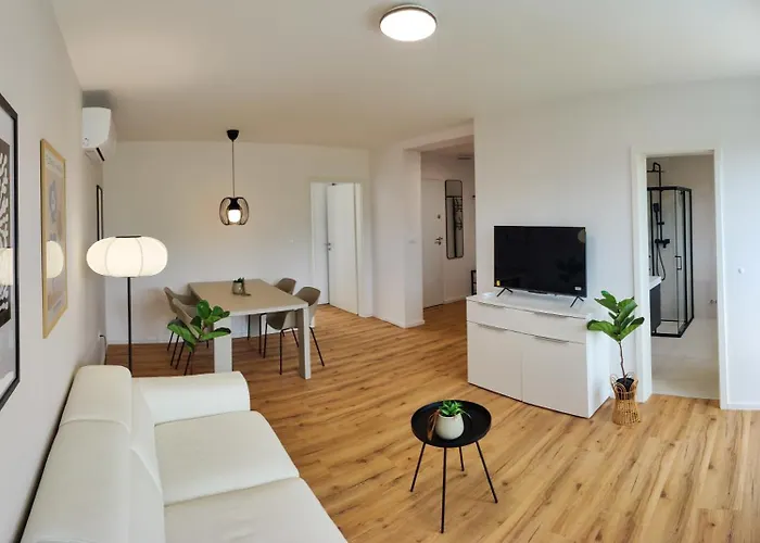 Greg's House * Λιουμπλιάνα