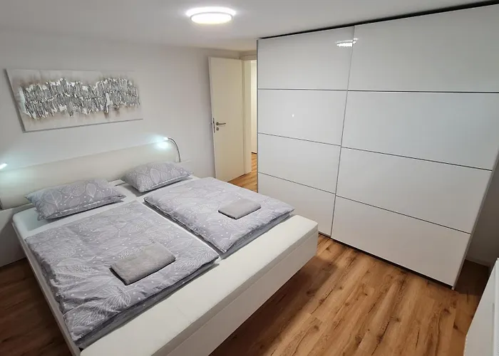 Greg's House * Λιουμπλιάνα